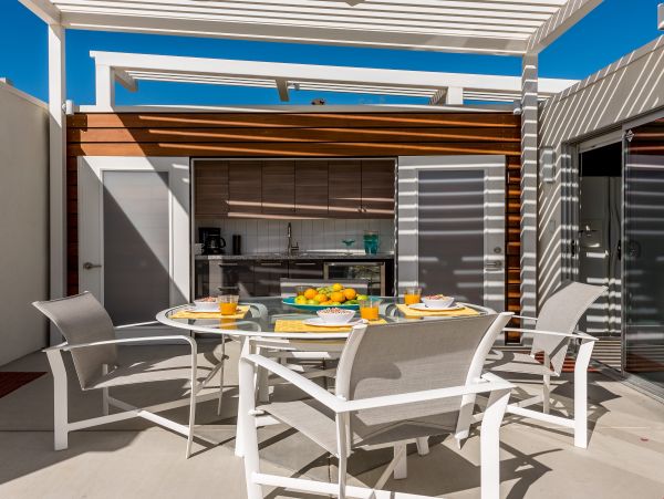 Palm Springs Home 991724