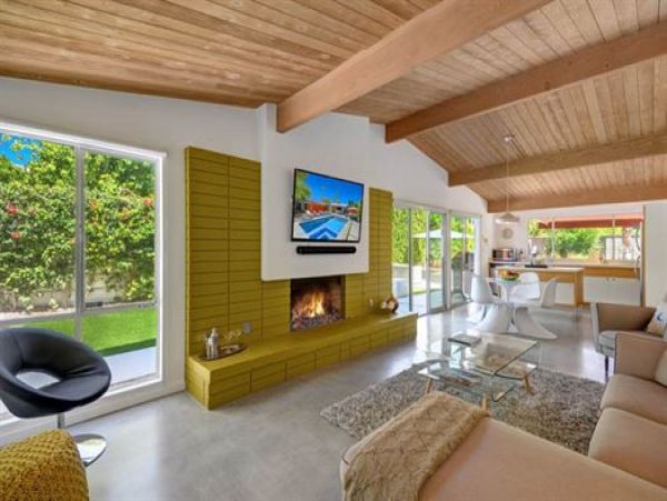 Palm Springs Home 991726