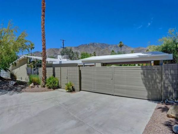Palm Springs Home 991726