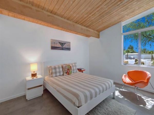 Palm Springs Home 991726