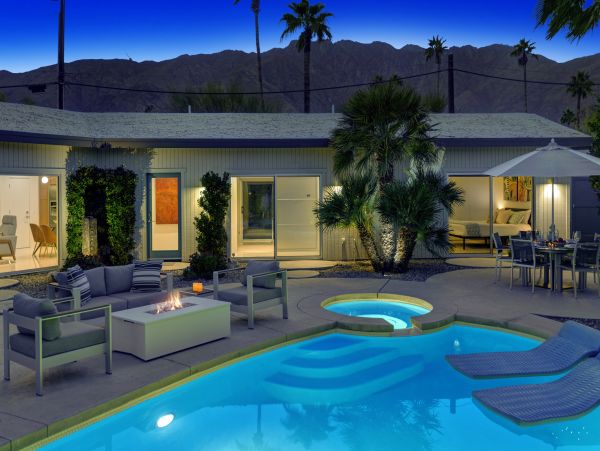 Palm Springs Home 991728