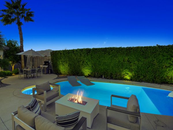 Palm Springs Home 991728