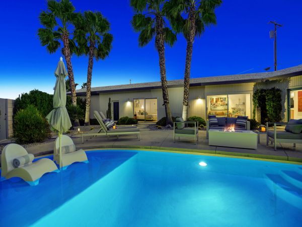 Palm Springs Home 991728