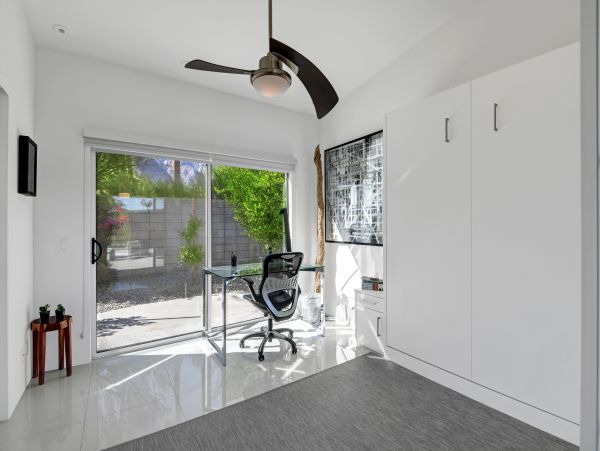 Palm Springs Home 991728