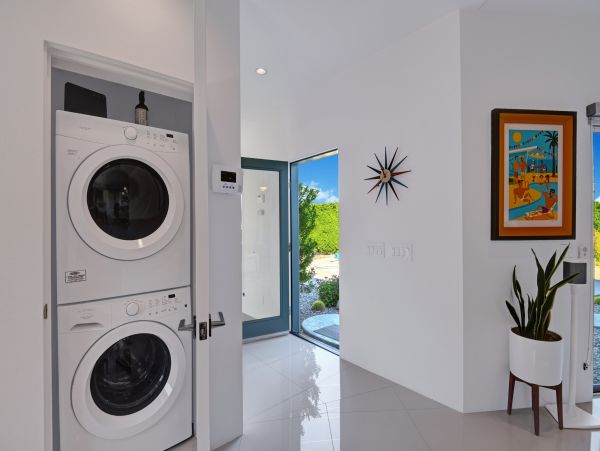 Palm Springs Home 991728