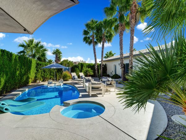 Palm Springs Home 991728