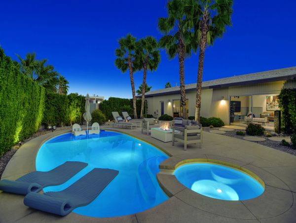 Palm Springs Home 991728