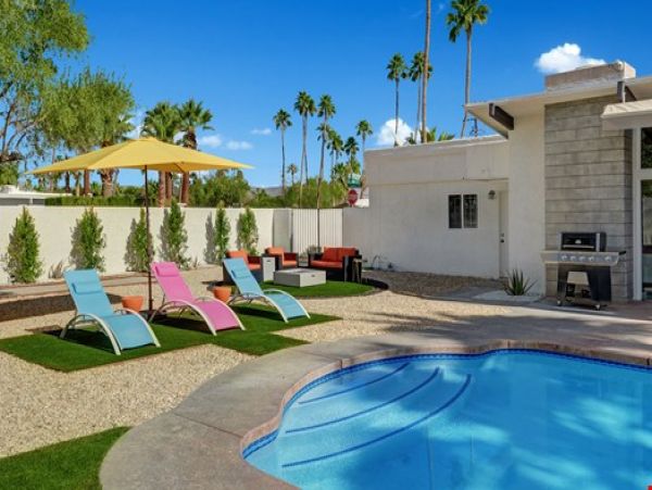 Palm Springs Home 991729