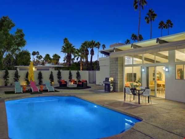Palm Springs Home 991729