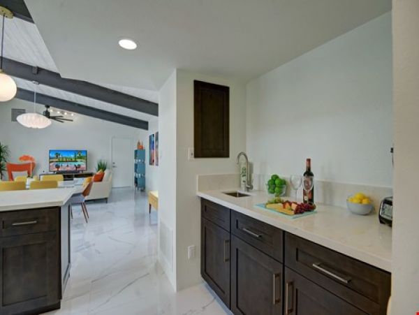 Palm Springs Home 991729