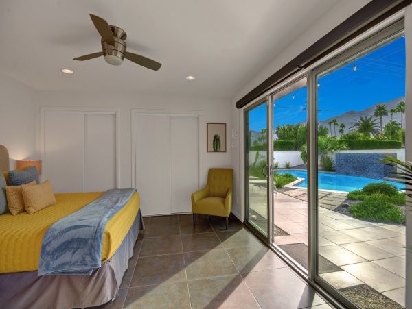 Palm Springs Home 991730