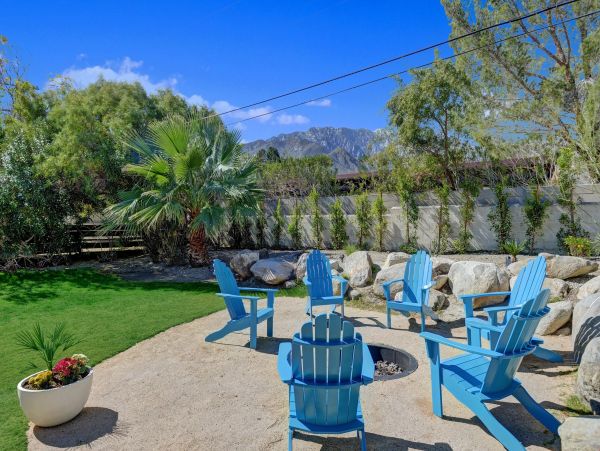 Palm Springs Home 991733