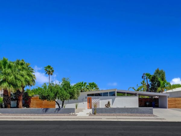 Palm Springs Home 991734