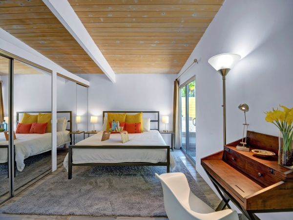 Palm Springs Home 991734