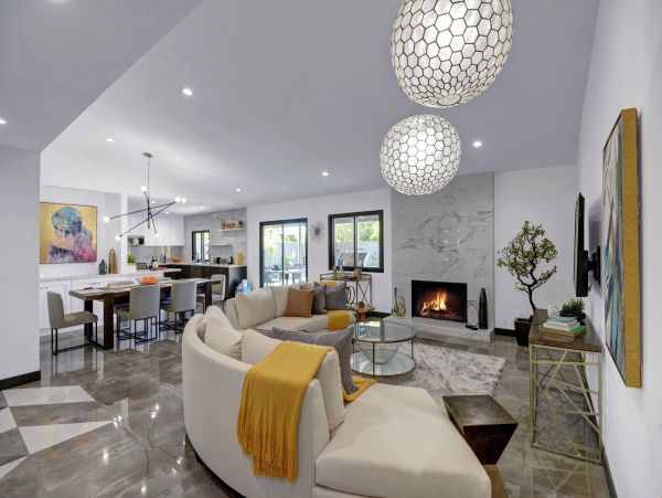 Palm Springs Home 991735