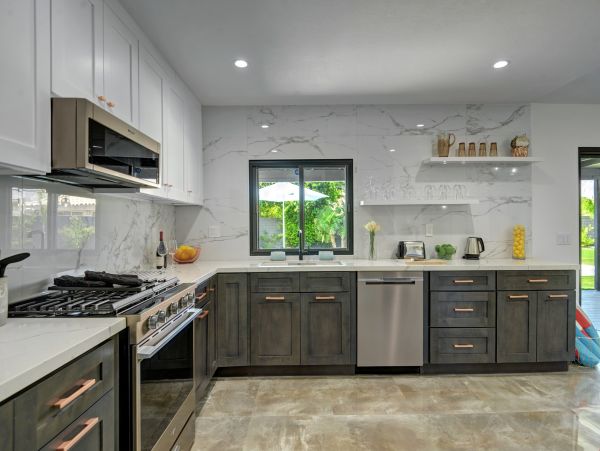 Palm Springs Home 991735