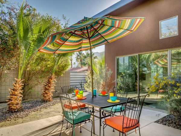 Palm Springs Home 991737