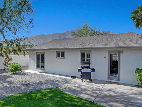 Palm Springs Home 991738