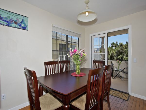 2 Bedroom Vacation Home in Mission Beach Steps from Beach