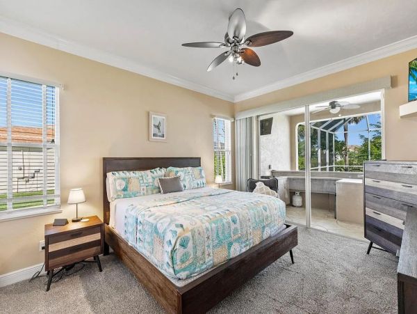 Marco Island Vacation Home With Private Pool Sleeps 6 Guests