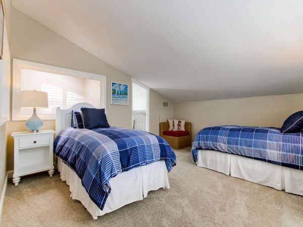 Six Bedroom South Mission Beach Luxury Rental