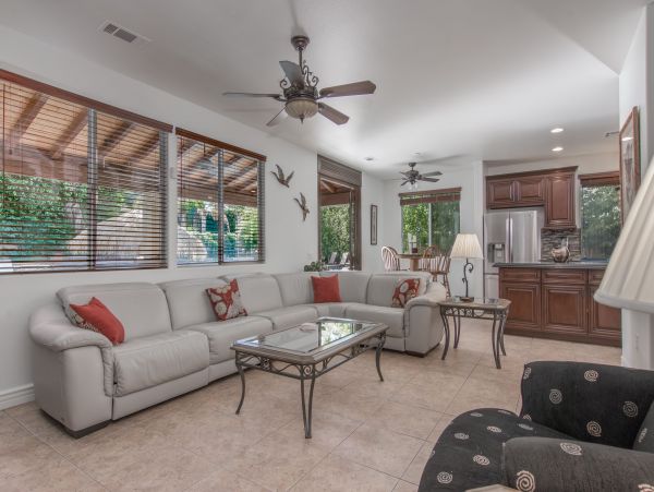 Palm Springs Home 991763