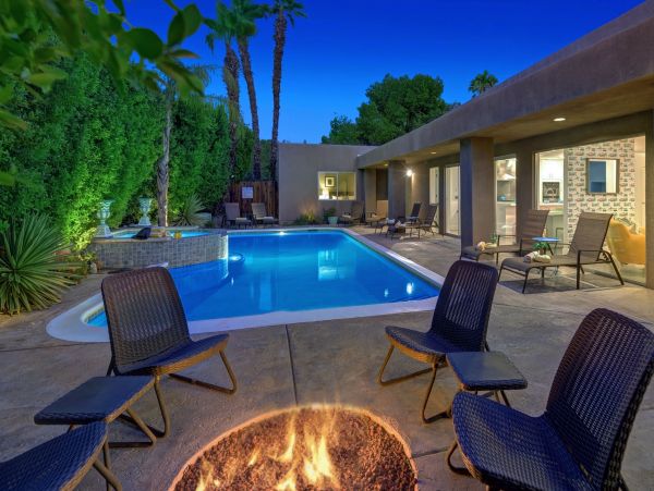 Palm Springs Home 991764