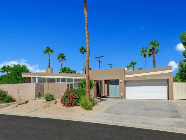 Palm Springs Home 991764