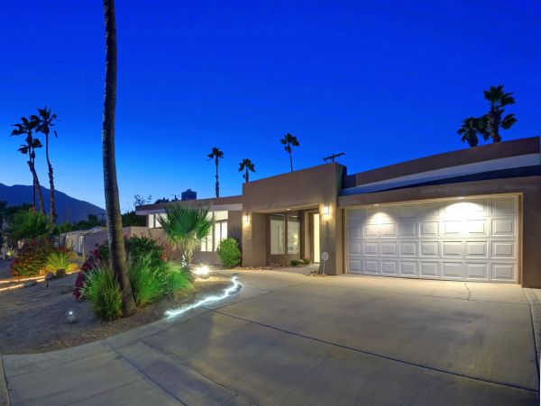 Palm Springs Home 991764