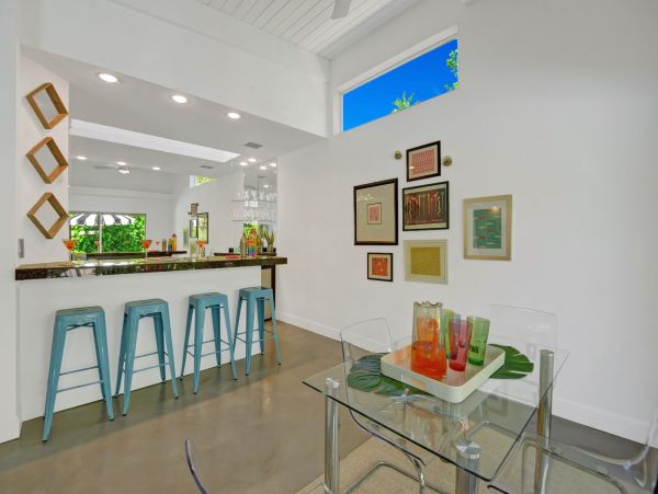 Palm Springs Home 991764