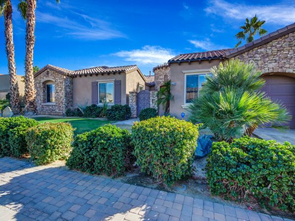 Palm Springs Home 991766