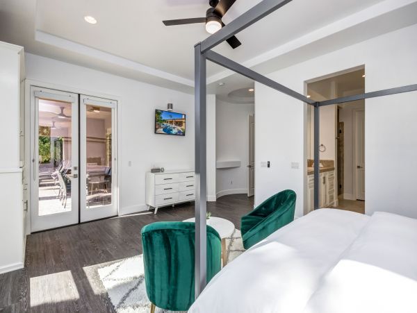 Palm Springs Home 991766