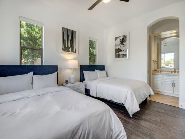 Palm Springs Home 991766