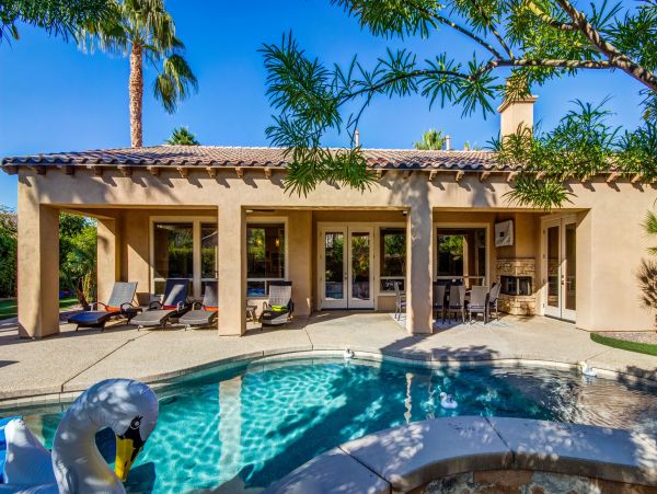 Palm Springs Home 991766
