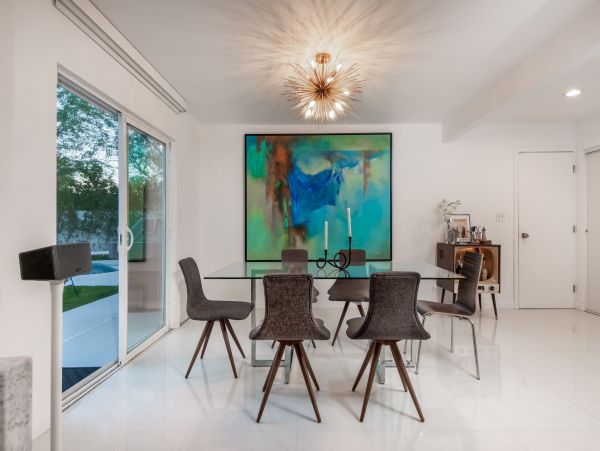 Palm Springs Home 991767