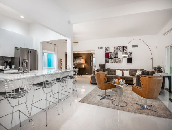 Palm Springs Home 991767