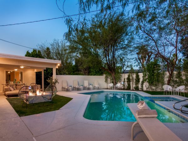 Palm Springs Home 991767