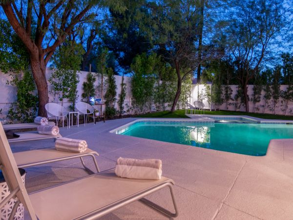 Palm Springs Home 991767
