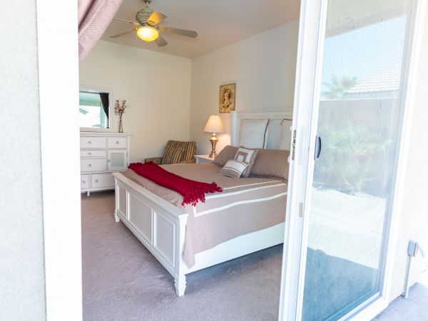 Palm Springs Home 991768