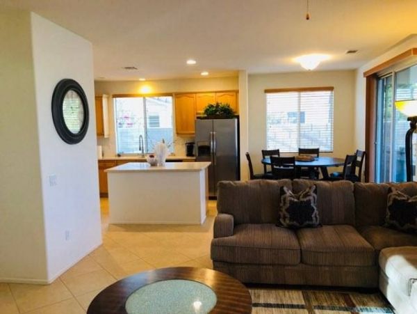 Palm Springs Home 991770