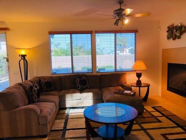 Palm Springs Home 991770
