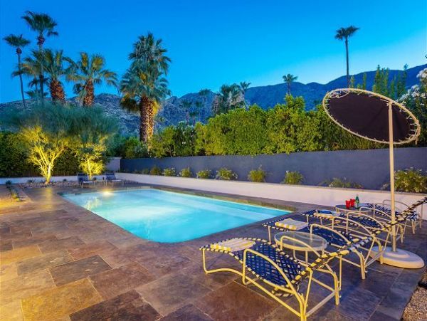 Palm Springs Home 991771