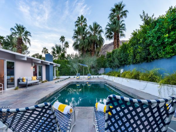 Palm Springs Home 991771