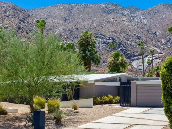 Palm Springs Home 991771