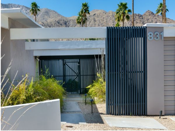 Palm Springs Home 991771