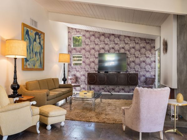 Palm Springs Home 991771