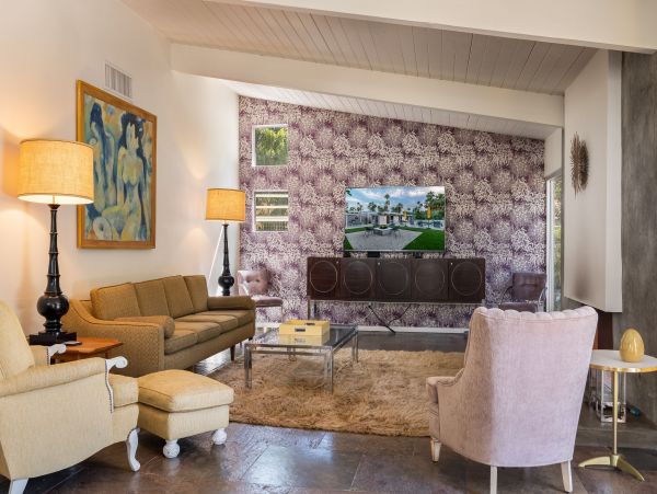 Palm Springs Home 991771