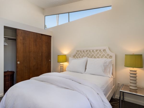 Palm Springs Home 991771