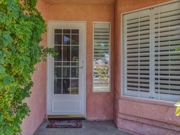 Palm Springs Home 991772