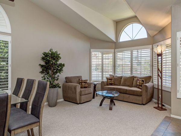 Palm Springs Home 991772